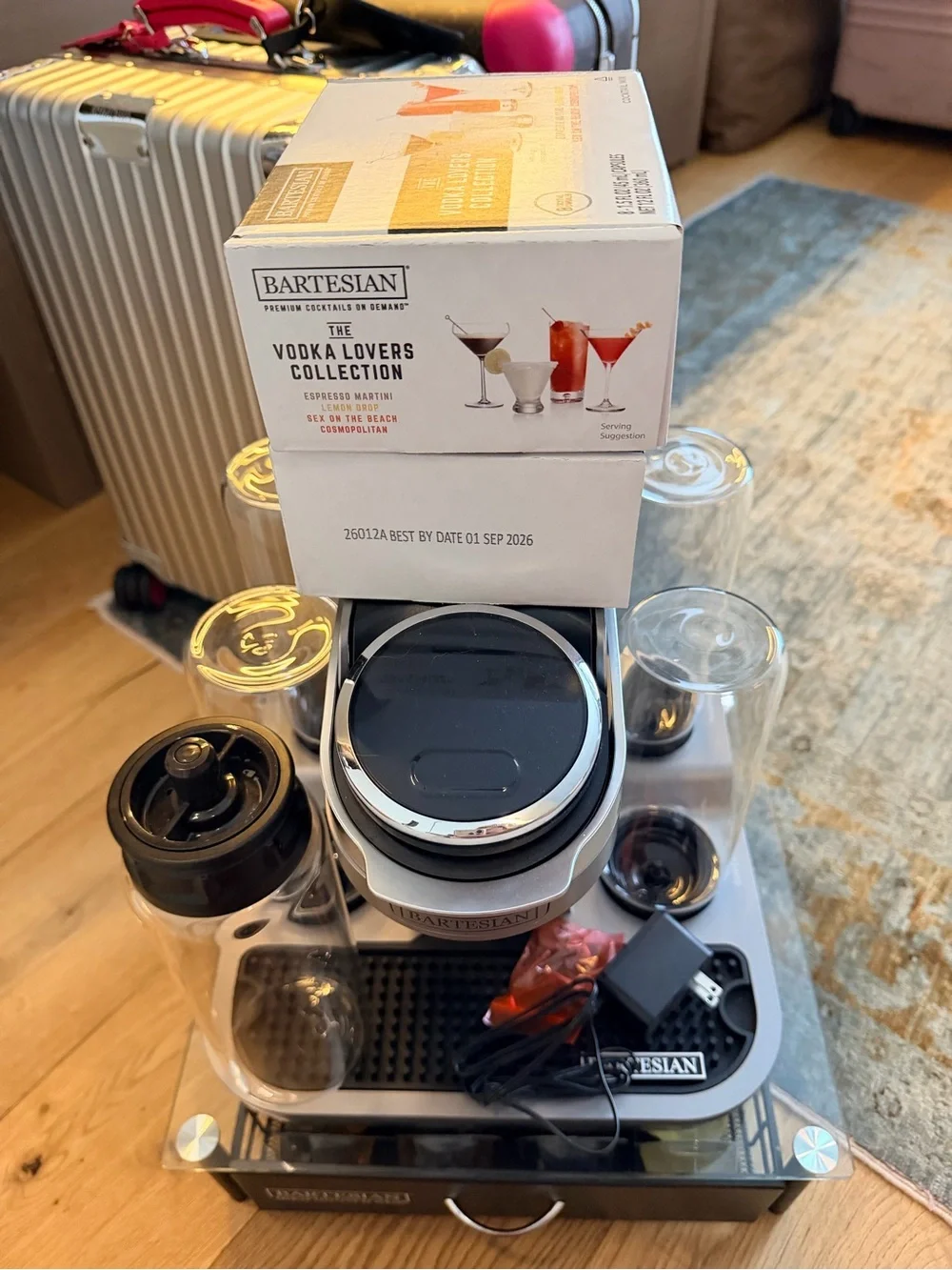 Bartestian cocktail maker